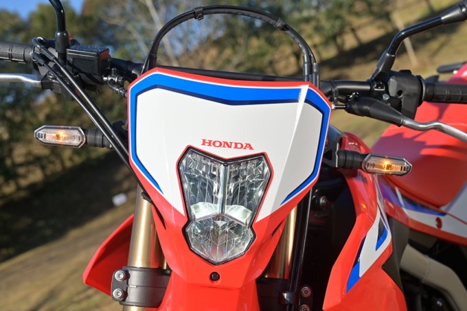 HONDA CRF250L (2BK-MD47/2021年モデル)ヘッドライト