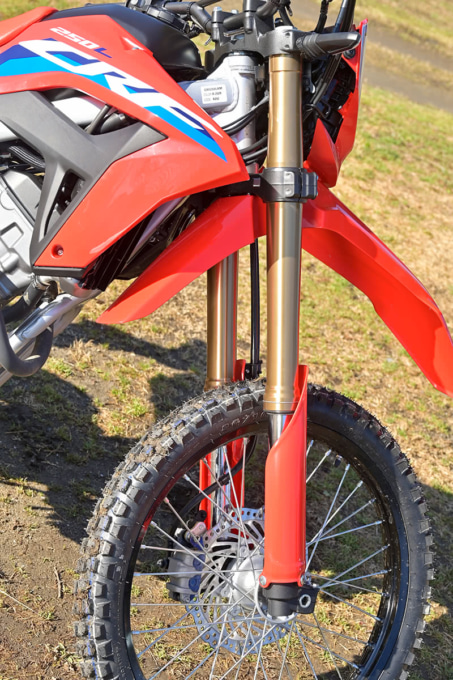 HONDA CRF250L (2BK-MD47/2021年モデル)倒立フロントフォーク