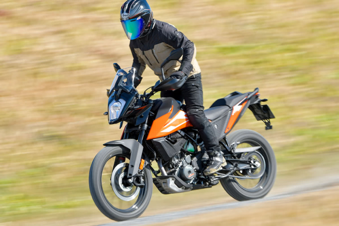 KTM 250ADVENTURE(2021年モデル)ダート走行
