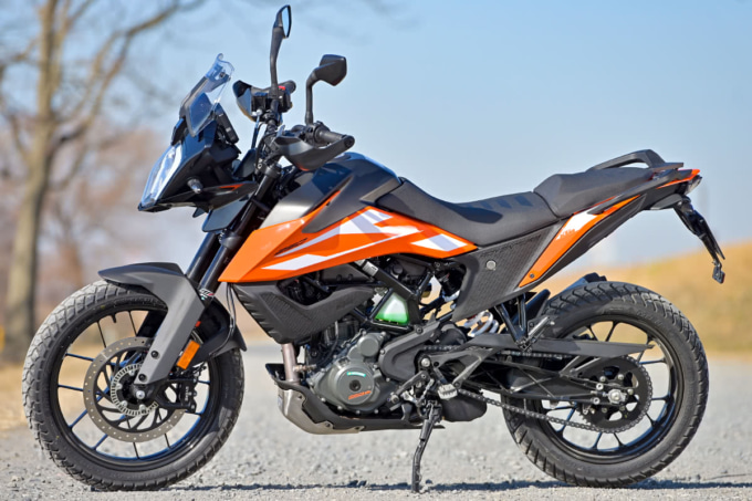 KTM 250ADVENTURE(2021年モデル)左サイドビュー