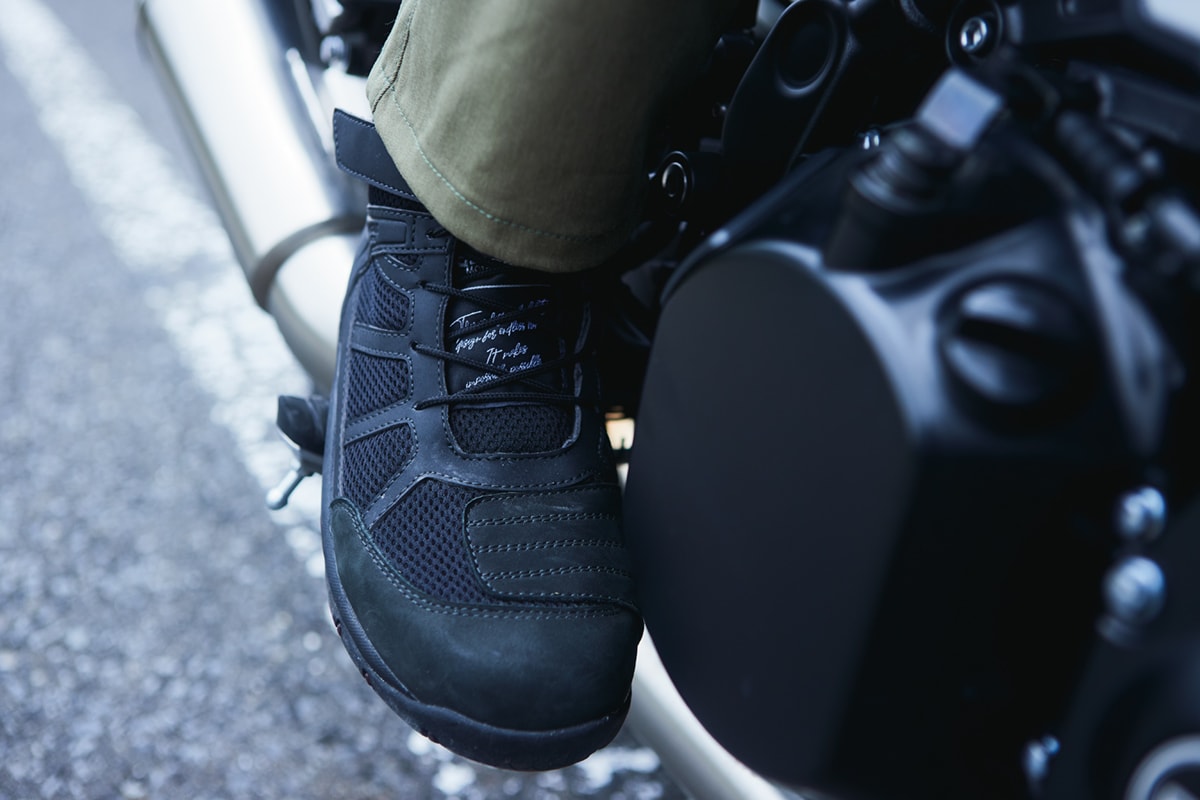 GOLDWIN MOTORCYCLE GSM1057 G VECTOR RIDING SHOES 使用イメージ