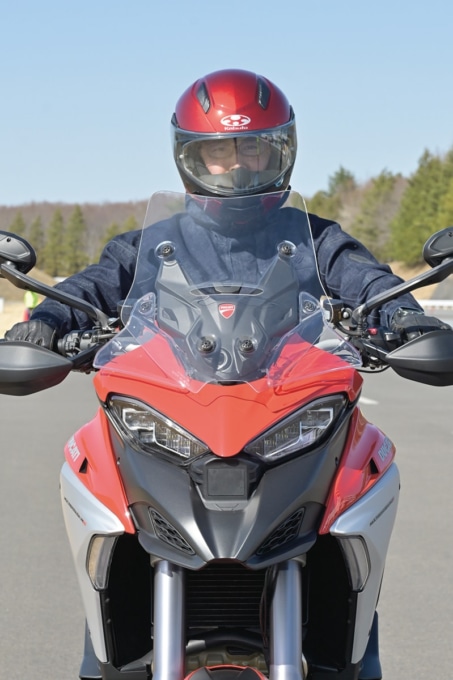 DUCATI MULTISTRADA V4S スクリーン(下)