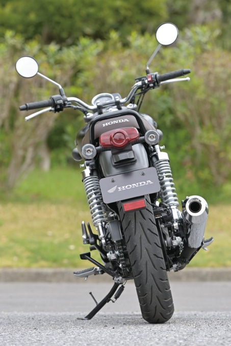 HONDA GB350 後ろ