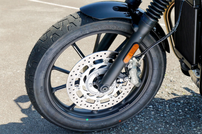 TRIUMPH STREET TWIN(2021年モデル)フロントまわり