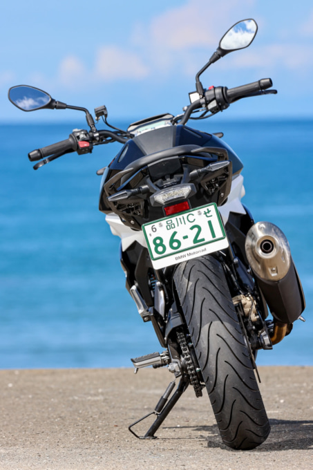 BMW G310R(2021年モデル)リヤビュー