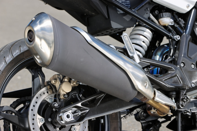 BMW G310R(2021年モデル)マフラー
