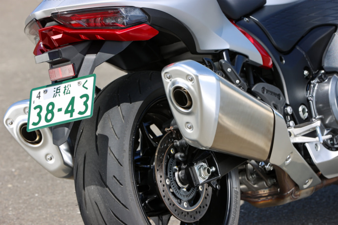 SUZUKI HAYABUSA(2021年モデル)リヤ