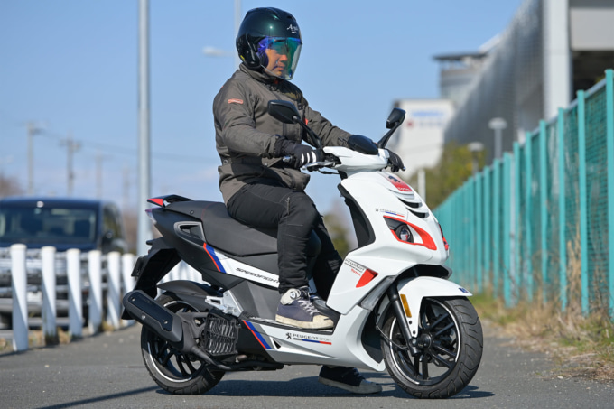PEUGEOT SPEEDFIGHT125 R-CUP(2021年モデル)乗車姿勢