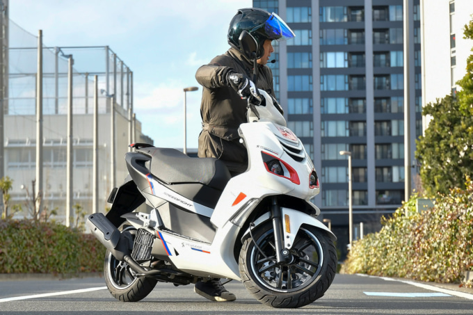 PEUGEOT SPEEDFIGHT125 R-CUP(2021年モデル)取りまわし