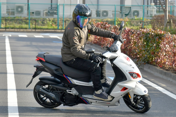 PEUGEOT SPEEDFIGHT125 R-CUP(2021年モデル)Uターン