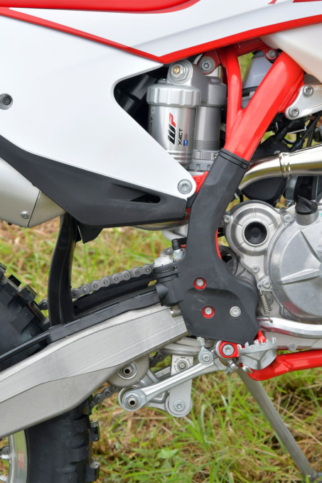 GASGAS EC250(2022年モデル)リヤショック