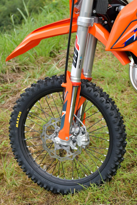 KTM 150EXC TPI(2022年モデル)フロント足まわり