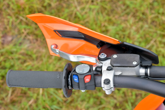 KTM 150EXC TPI(2022年モデル)油圧クラッチ