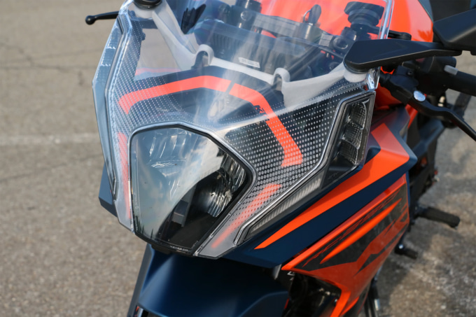 KTM RC390(2022年モデル)フロントカウル