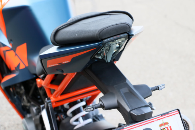 KTM RC390(2022年モデル)テールランプ
