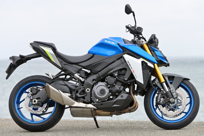 SUZUKI GSX-S1000(2021年モデル)右サイドビュー