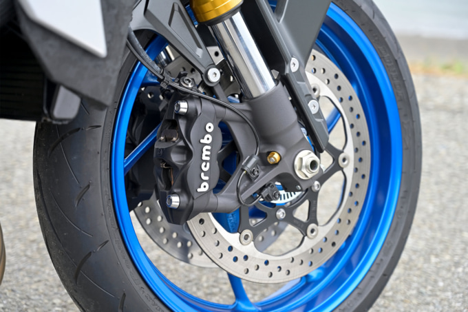 SUZUKI GSX-S1000(2021年モデル)フロントブレーキ