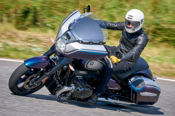 BMW R18B(2022年モデル)走行