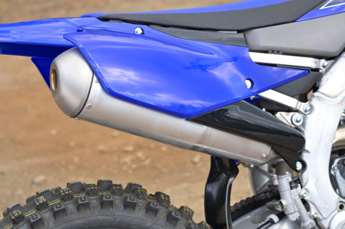 YAMAHA YZ250FX(2022年モデル)サイレンサー