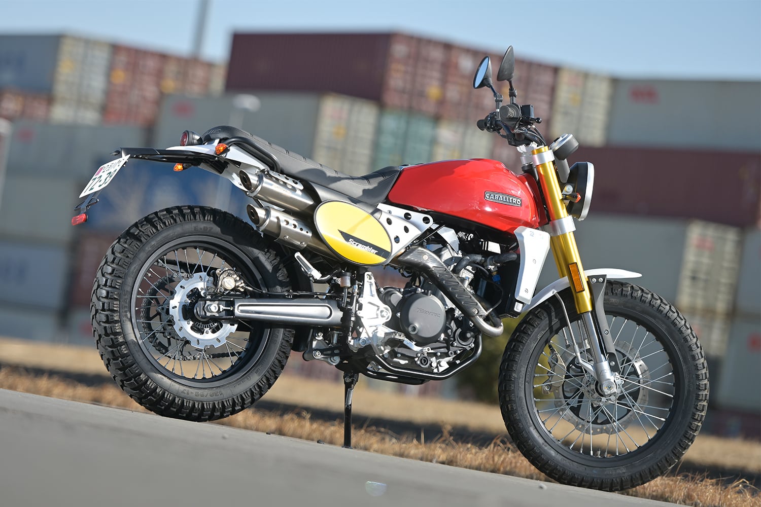ファンティック キャバレロ スクランブラー250