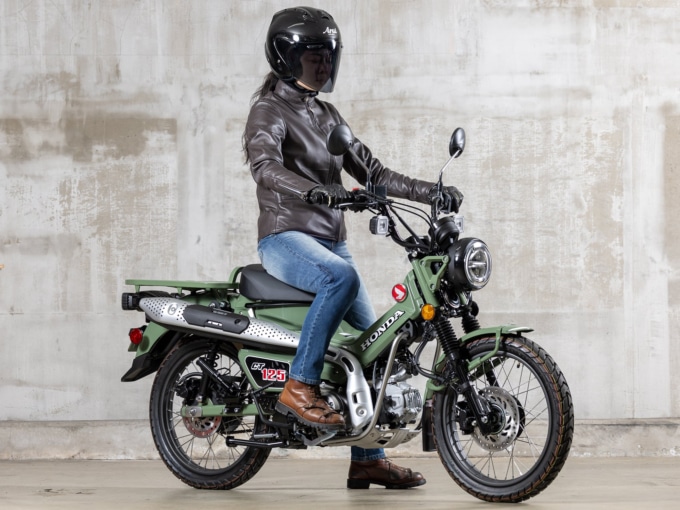 ホンダ CT125・ハンターカブ(2022年モデル)乗車姿勢