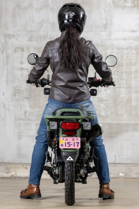 ホンダ CT125・ハンターカブ(2022年モデル)足つき