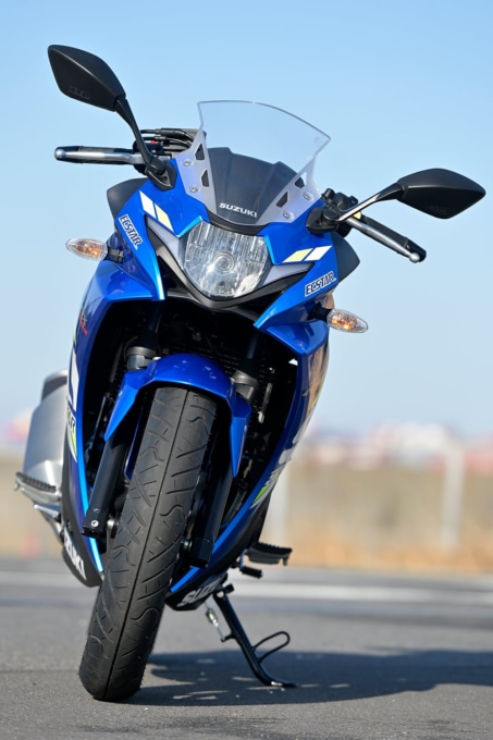 スズキ GSX250R ABS(2022年モデル)フロントビュー
