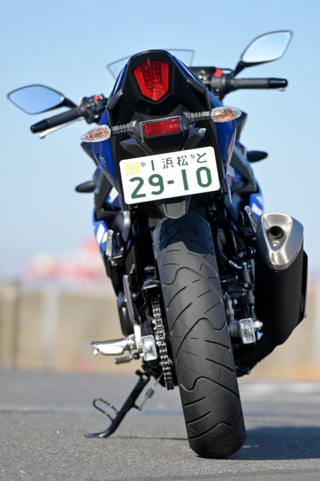 スズキ GSX250R ABS(2022年モデル)リヤビュー