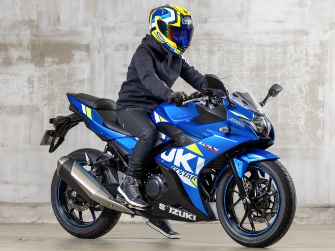 スズキ GSX250R ABS(2022年モデル)乗車姿勢