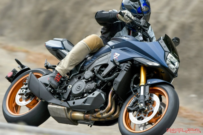 SUZUKI KATANA(2022年モデル/8BL-EK1AA)走行