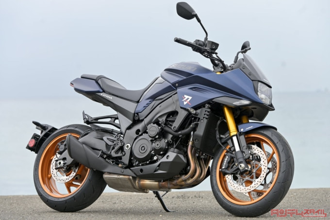 SUZUKI KATANA(2022年モデル/8BL-EK1AA)7:3ビュー