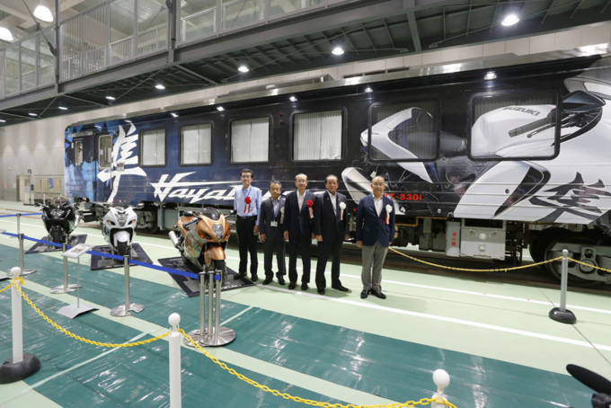 京都で隼ラッピング列車を見られるチャンス!オープニングセレモニー