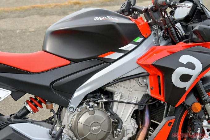 APRILIA TUONO660(2022年モデル)フェアリング