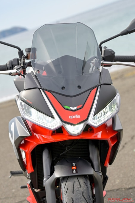 APRILIA TUONO660(2022年モデル)スクリーン