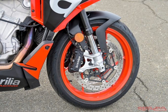 APRILIA TUONO660(2022年モデル)フロント足まわり