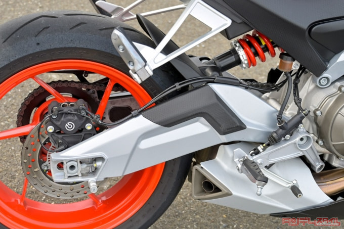 APRILIA TUONO660(2022年モデル)スイングアーム