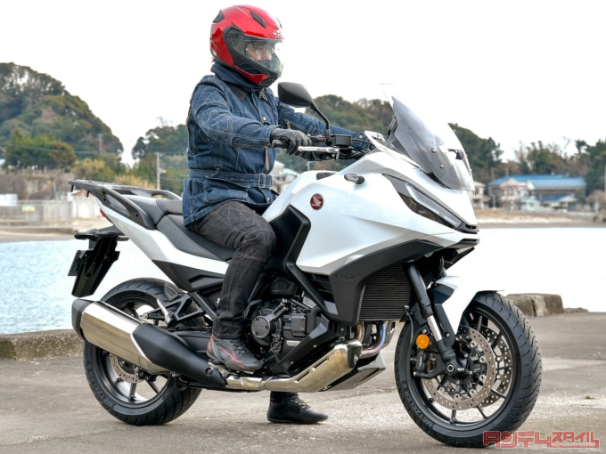 HONDA NT1100(2022年モデル)