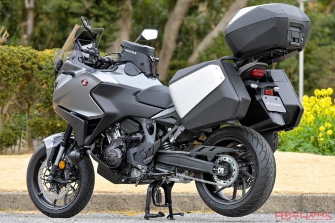 HONDA NT1100(2022年モデル)メーカーオプション装着車