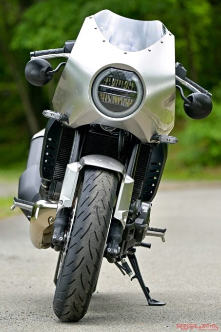 HONDA HAWK11(2022年モデル)フロントビュー