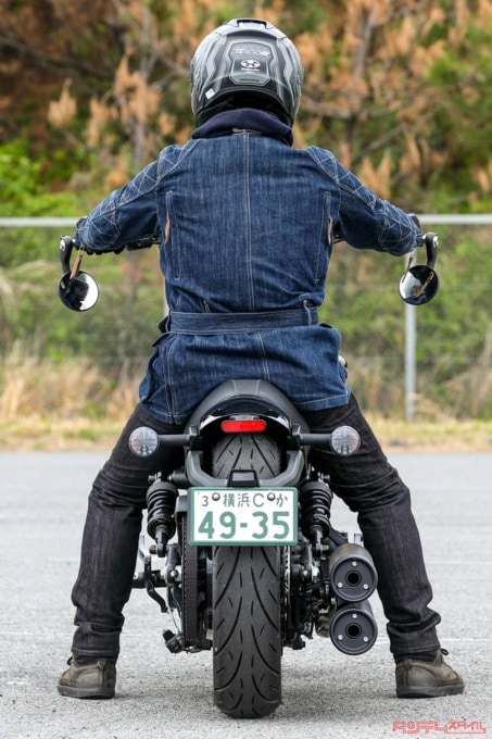 INDIAN MOTORCYCLE SCOUT ROGUE(2022年モデル)足つき