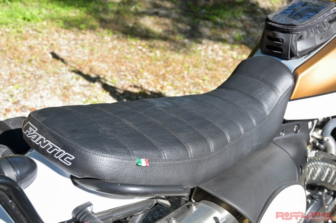 FANTIC CABALLERO EXPLORER500(2022年モデル)シート
