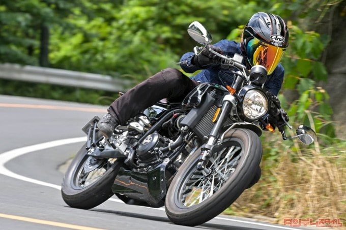F.B MONDIAL HPS300(2022年モデル)走行