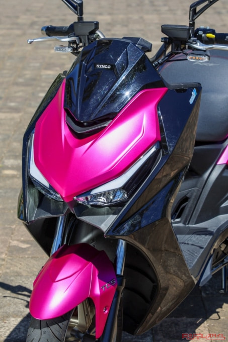 KYMCO KRV180TCS(2022年モデル)フロントフェイス