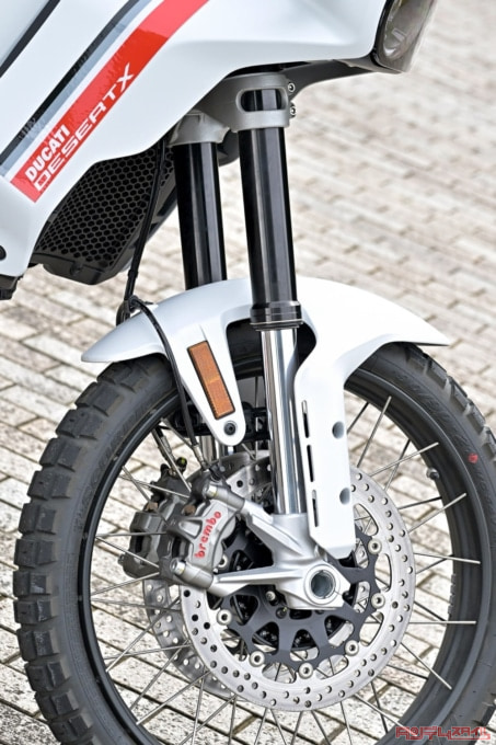 DUCATI DESERT X(2022年モデル)フロント足まわり