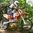 KTM 250EXC(2023年モデル)ダート走行