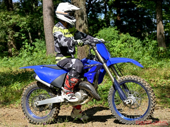 YAMAHA YZ125X(2023年モデル)乗車姿勢