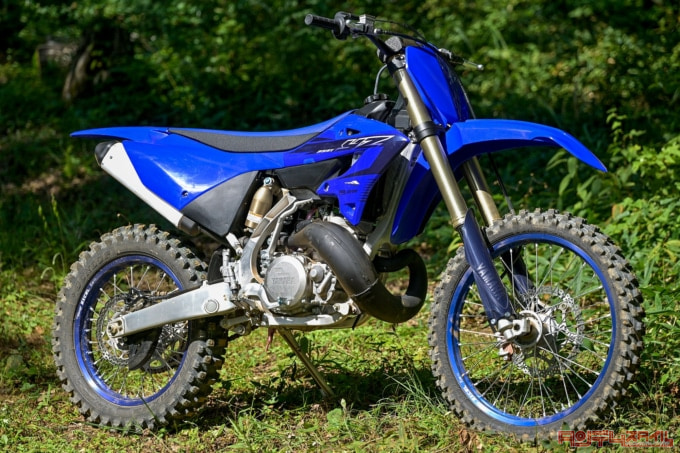 YAMAHA YZ250X(2023年モデル)右7:3ビュー