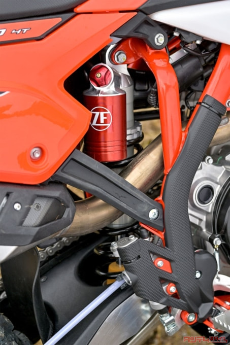 BETA RR4T 390(2023年モデル)フレーム