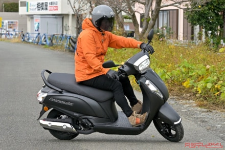 SUZUKI ADDRESS125(2022年モデル)Uターン