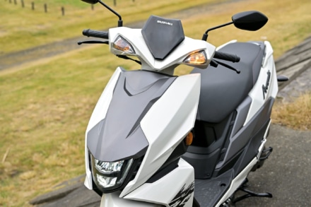 SUZUKI AVENIS125(2022年モデル)フロントフェイス